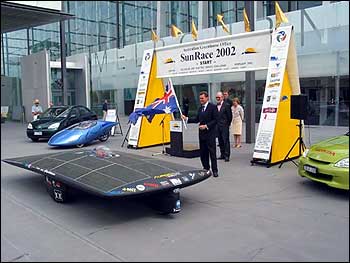 Solar cars in AGO sunrace