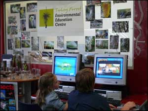 Kids using Ollie in the Toohey EEC