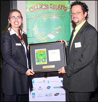 Ian Porter receiving the supporter award for the Victorian Department of Sustainability & Environment