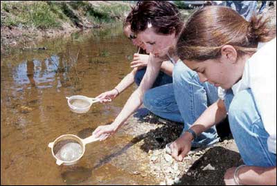 Monitoring water quality